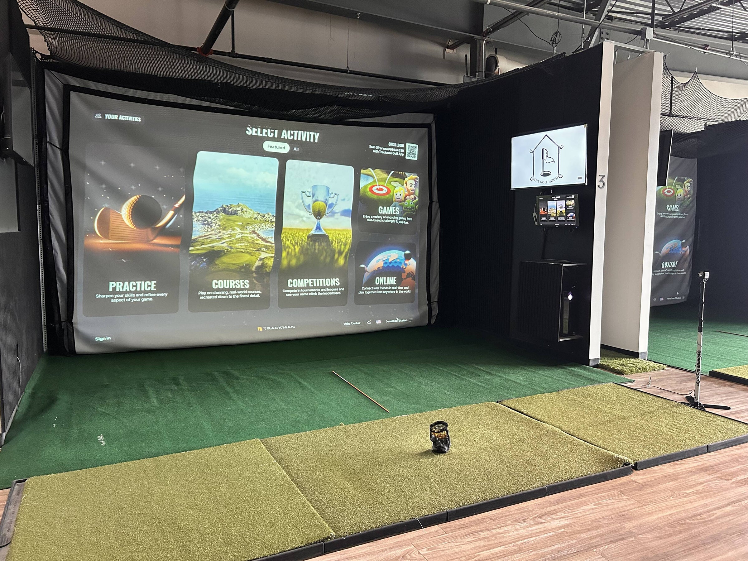 About Us | The Golf House